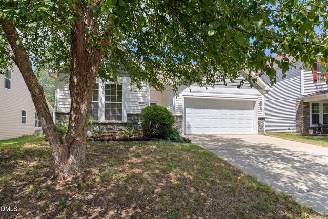 2129 Maizefield Lane, Fuquay Varina, NC 27526