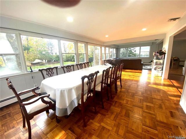 60 Gristmill Lane, Great Neck, NY 11023