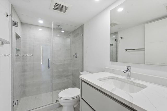 251 Crandon Blvd 202, Key Biscayne, FL 33149