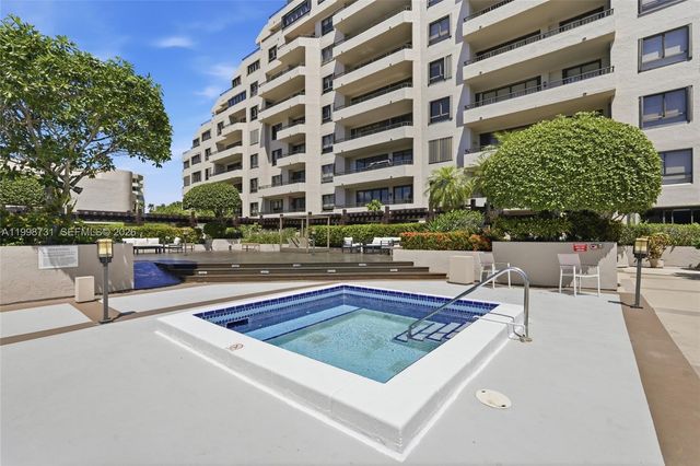 251 Crandon Blvd 202, Key Biscayne, FL 33149