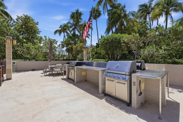 251 Crandon Blvd 202, Key Biscayne, FL 33149