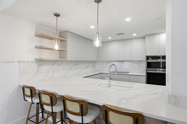 251 Crandon Blvd 202, Key Biscayne, FL 33149