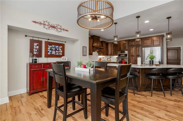 6110 NW 103rd Street, Kansas City, MO 64154