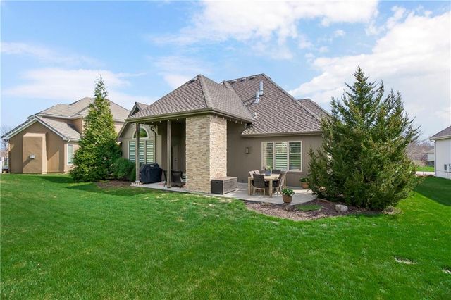 6110 NW 103rd Street, Kansas City, MO 64154