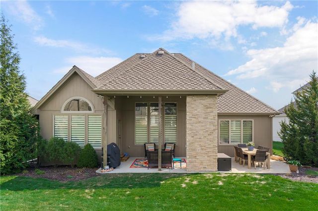 6110 NW 103rd Street, Kansas City, MO 64154