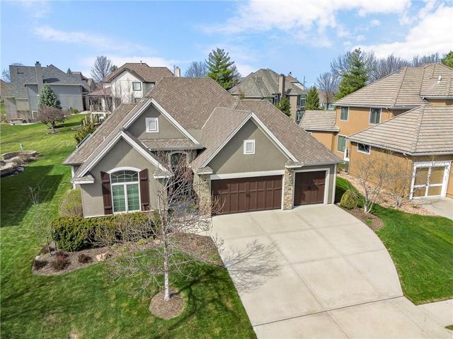 6110 NW 103rd Street, Kansas City, MO 64154