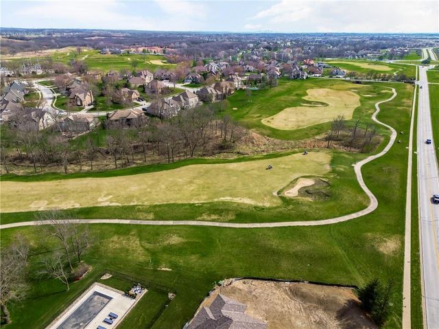 6110 NW 103rd Street, Kansas City, MO 64154