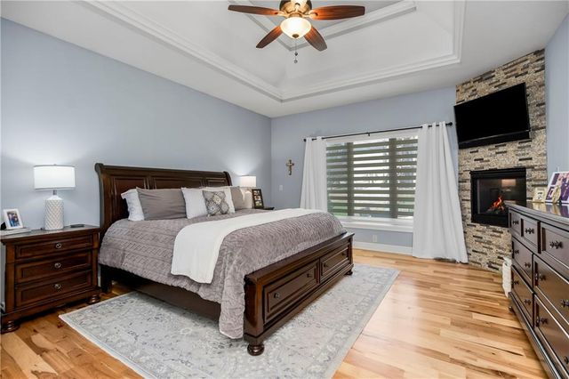 6110 NW 103rd Street, Kansas City, MO 64154