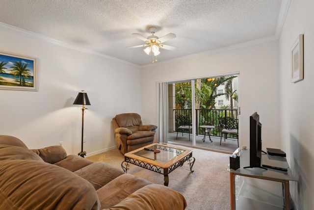 2202 Tuscany Way, Boynton Beach, FL 33435