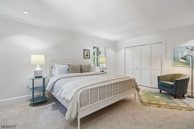 658 Ridgewood Rd 1, Maplewood Twp., NJ 07040