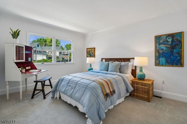 658 Ridgewood Rd 1, Maplewood Twp., NJ 07040