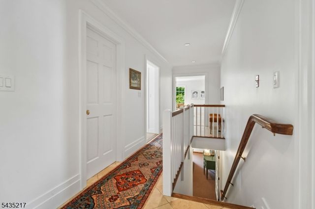 658 Ridgewood Rd 1, Maplewood Twp., NJ 07040