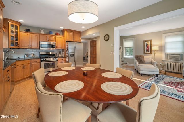 1130 S Country Club Drive, Niskayuna, NY 12309
