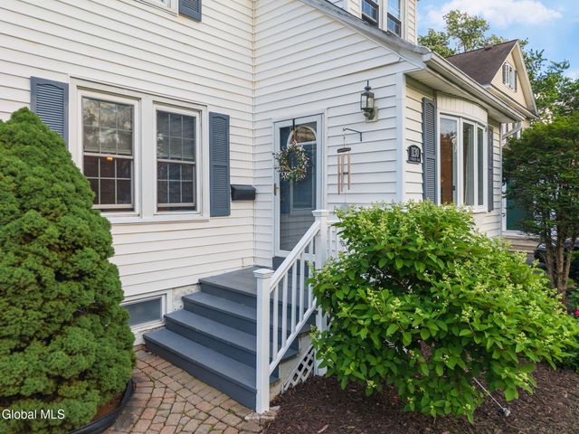 1130 S Country Club Drive, Niskayuna, NY 12309