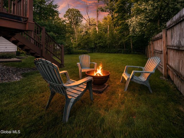 1130 S Country Club Drive, Niskayuna, NY 12309