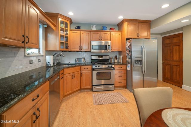 1130 S Country Club Drive, Niskayuna, NY 12309