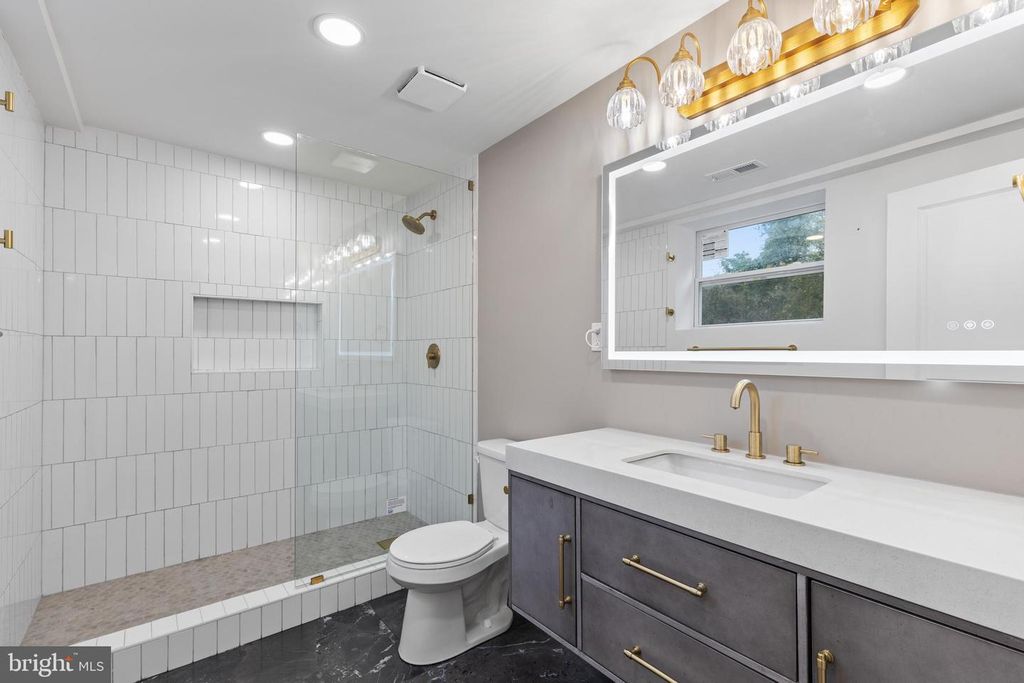 Image 23 of property listing at 5434 DOGWOOD, Gwynn Oak, MD 21207