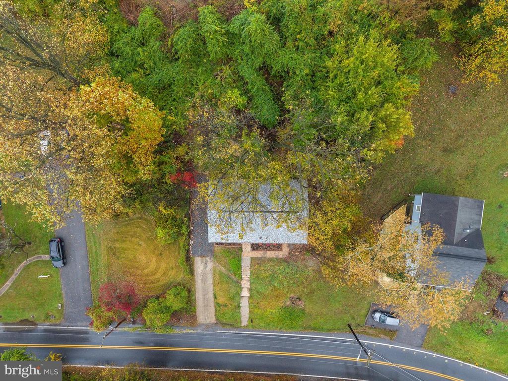 Image 31 of property listing at 5434 DOGWOOD, Gwynn Oak, MD 21207