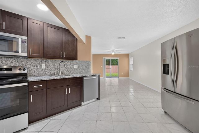 658 ROYALTY COURT, Kissimmee, FL 34758