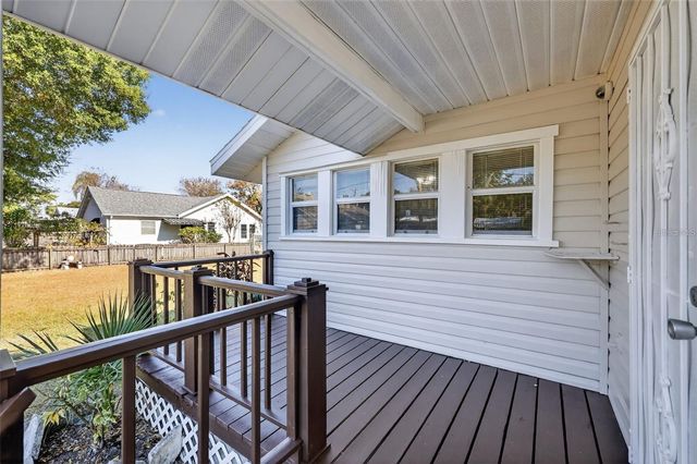 5806 N CHEROKEE AVENUE, Tampa, FL 33604