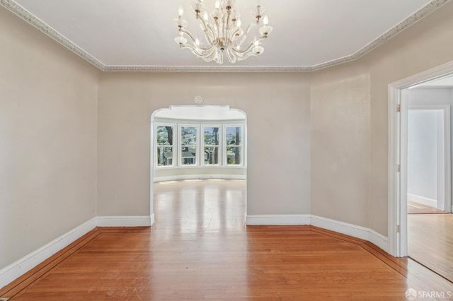 77 Benton Avenue, San Francisco, CA 94112