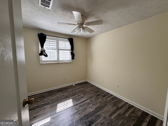 440 Hembree Forest Circle, Roswell, GA 30076