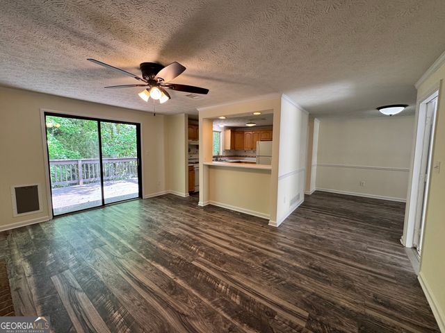 440 Hembree Forest Circle, Roswell, GA 30076