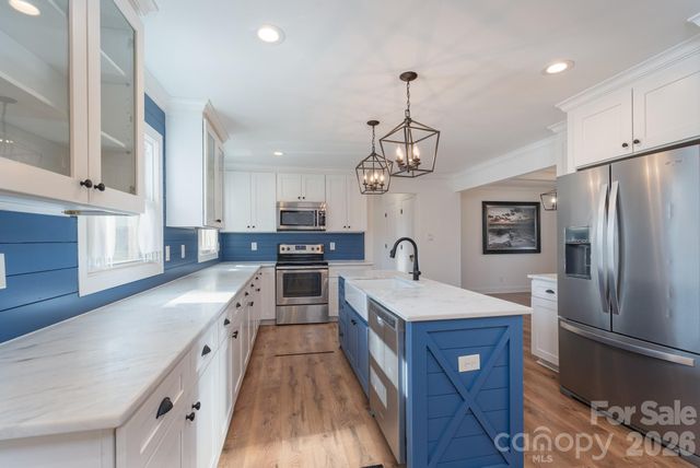 200 Belwood Drive, Belmont, NC 28012