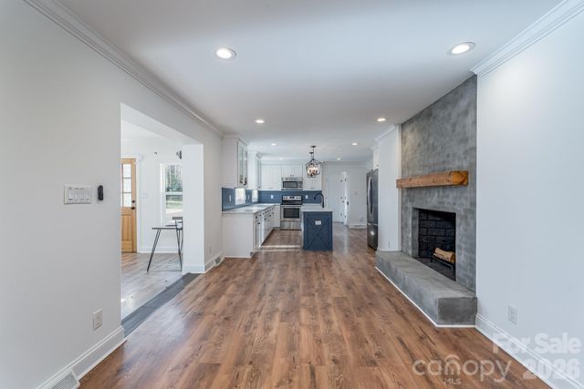 200 Belwood Drive, Belmont, NC 28012