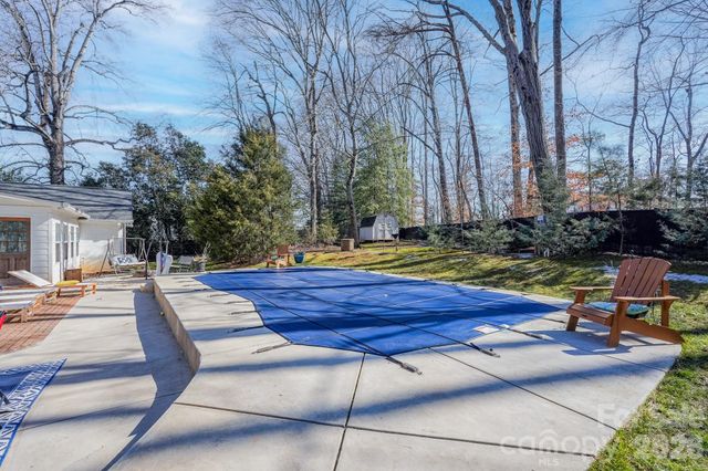 200 Belwood Drive, Belmont, NC 28012