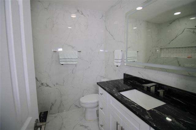 707 INNERGARY PLACE, Valrico, FL 33594