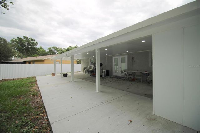707 INNERGARY PLACE, Valrico, FL 33594