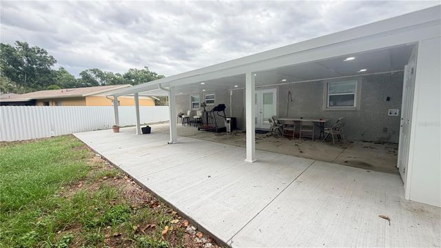 707 INNERGARY PLACE, Valrico, FL 33594