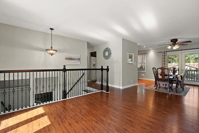 2910 W 76th Lane, Merrillville, IN 46410