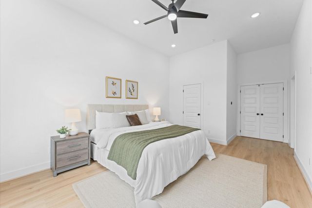 514 Melbourne Street A, Houston, TX 77022