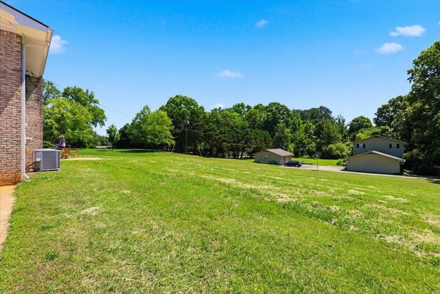 9103 Bay Drive, Chattanooga, TN 37416