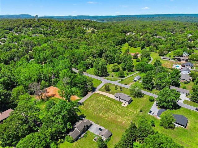 9103 Bay Drive, Chattanooga, TN 37416