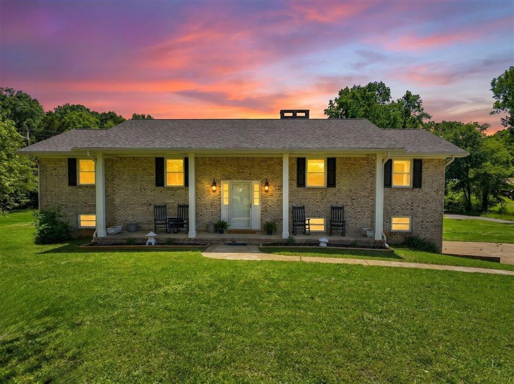 9103 Bay Drive, Chattanooga, TN 37416