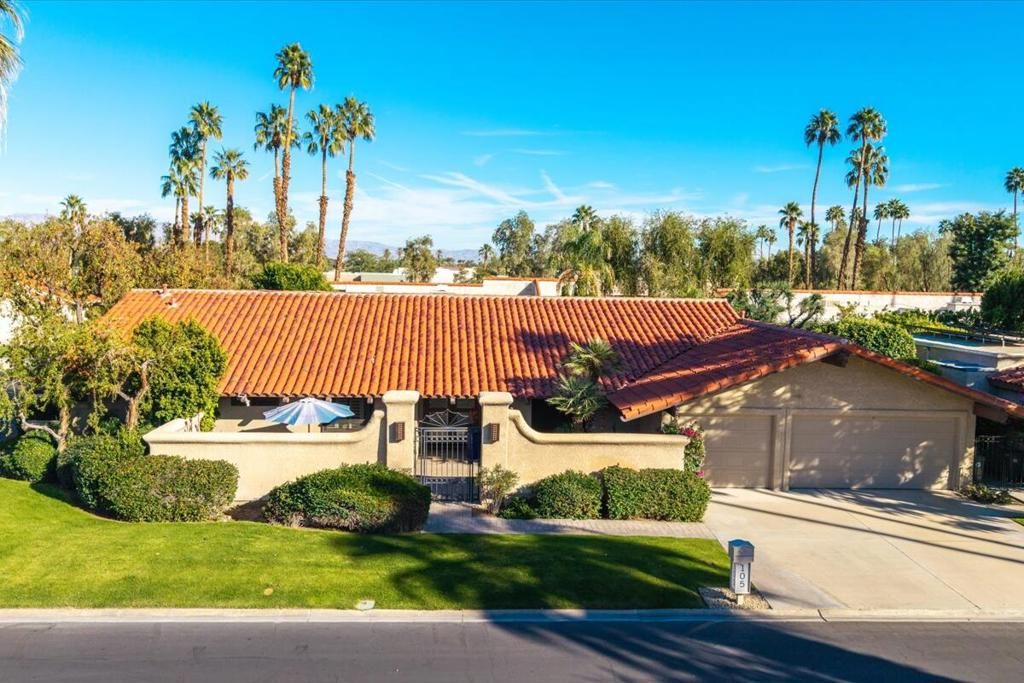 105 Esplanade Street, Desert Hot Springs, CA 92240