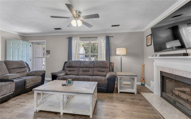 1328 Keaton WAY, Chesapeake, VA 23321