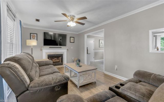 1328 Keaton WAY, Chesapeake, VA 23321