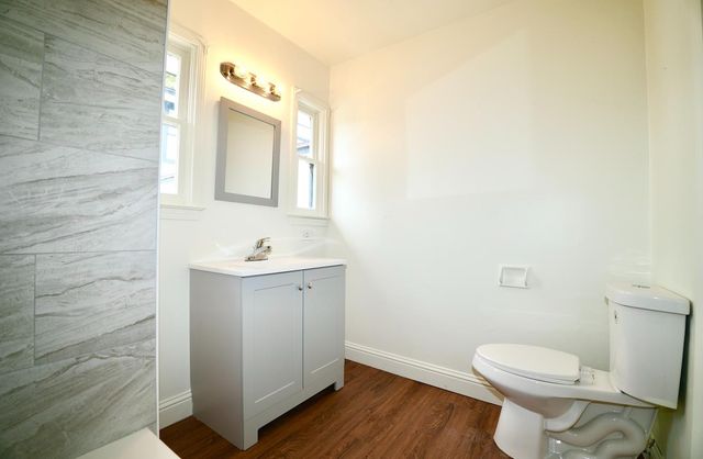 1305 E Fedora, Fresno, CA 93704