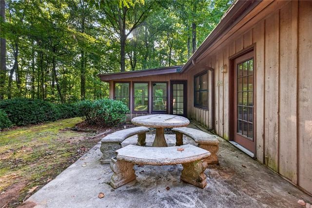 536 Adams Road, Fayetteville, GA 30214