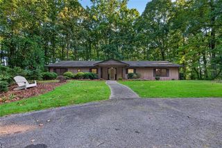 536 Adams Road, Fayetteville, GA 30214