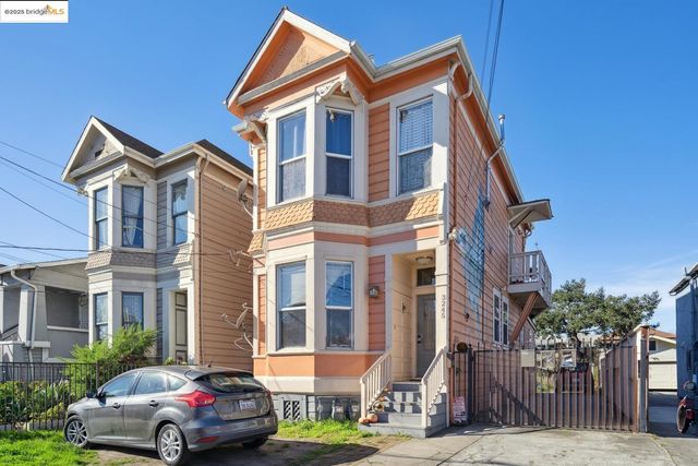 3245 Adeline ST, Oakland, CA 94608