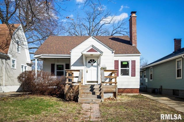 932 N 2ND Street, Springfield, IL 62702