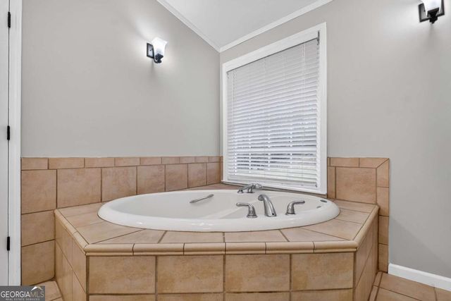 111 Laurel Crossing, Blue Ridge, GA 30513