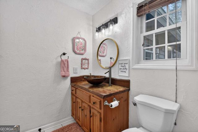 111 Laurel Crossing, Blue Ridge, GA 30513