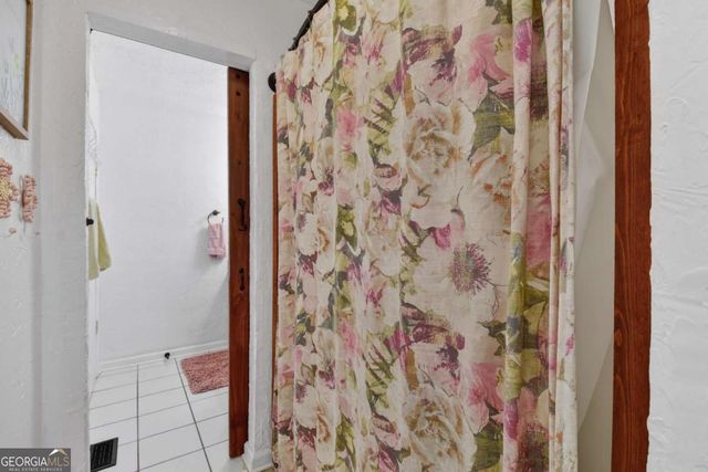 111 Laurel Crossing, Blue Ridge, GA 30513