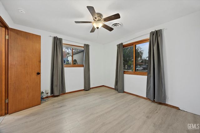 715 Francis Street, Bakersfield, CA 93308